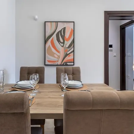 Daire Orion Luxury *