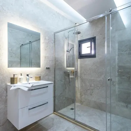 Orion Luxury Апартаменты *