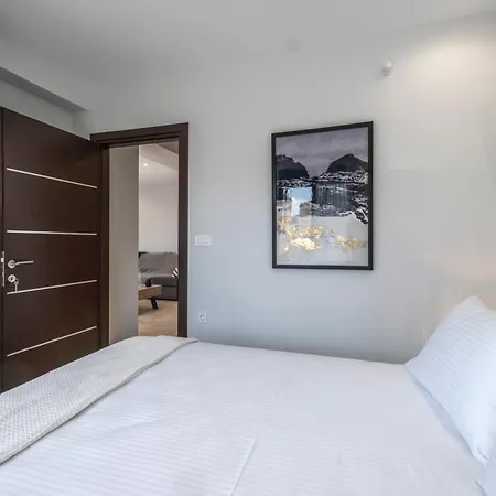 Orion Luxury Apartament Nauplion
