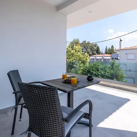 Апартаменты Orion Luxury Асини