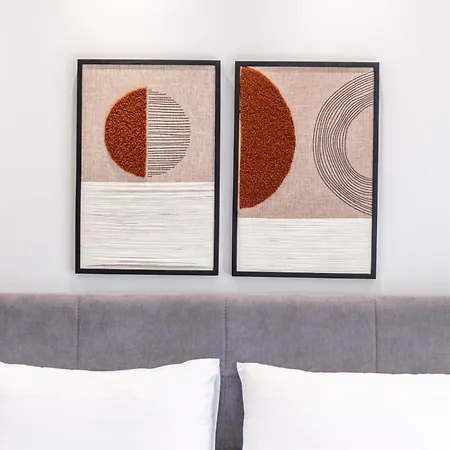 Orion Luxury Асини