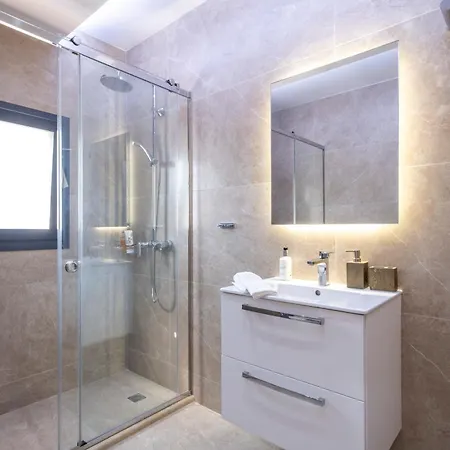 Orion Luxury Апартаменты Асини