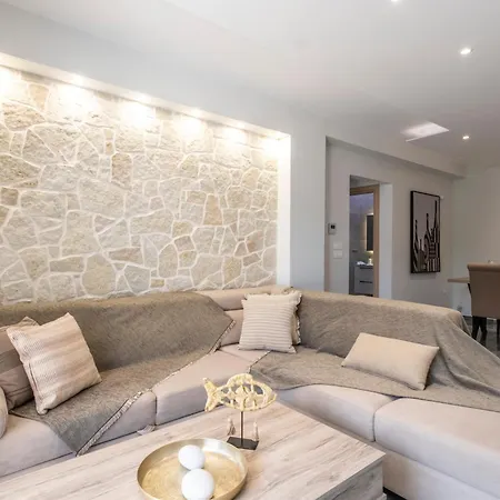 Orion Luxury Asini (Argolis)